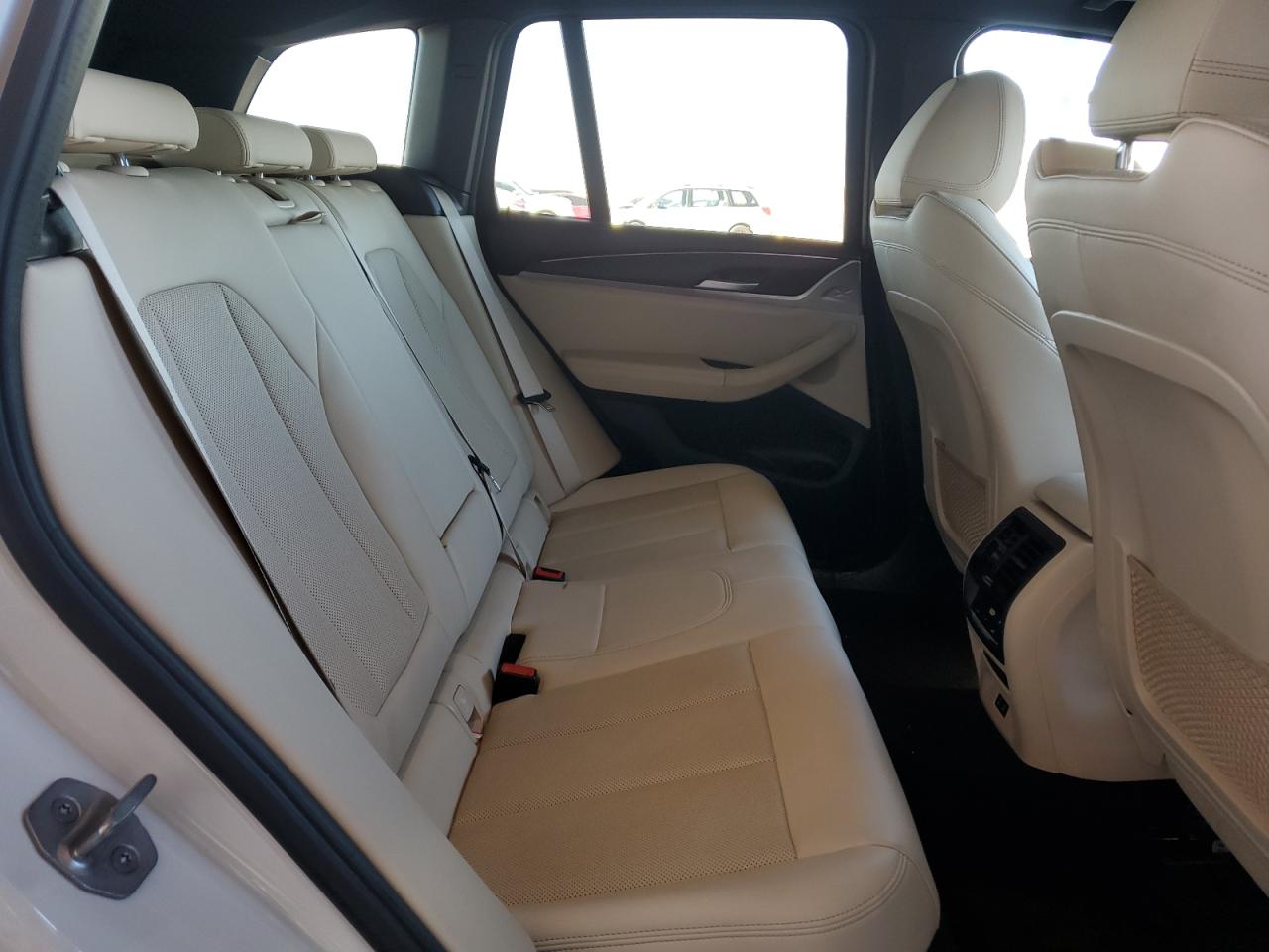2022 BMW X3 - Image 11