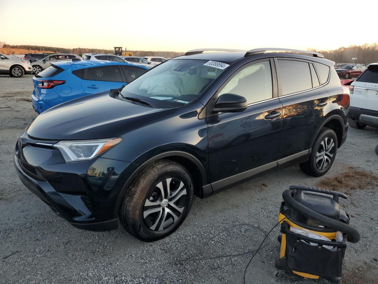 2017 Toyota RAV 4 - Image 1