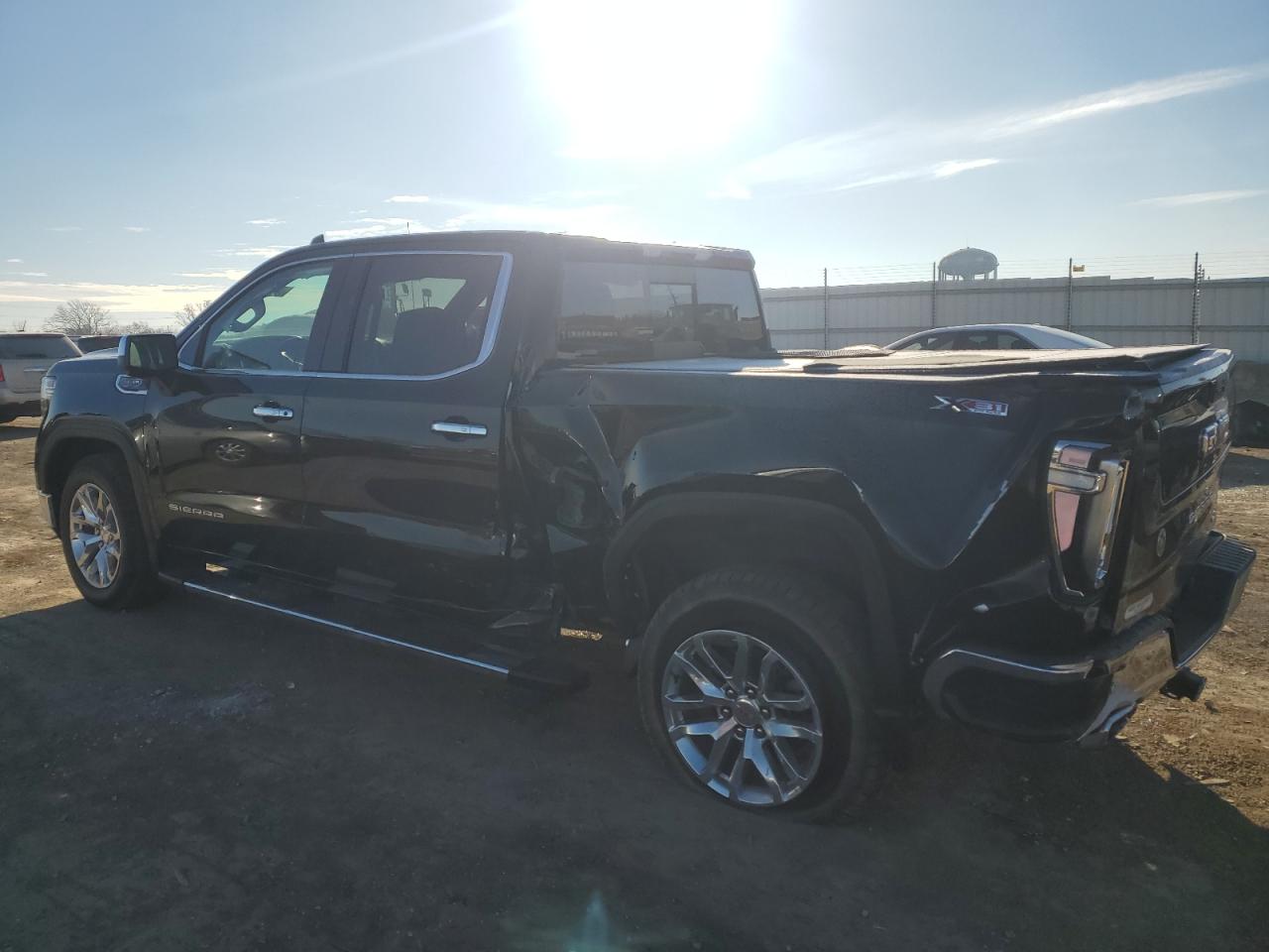 2020 GMC Sierra - Image 2