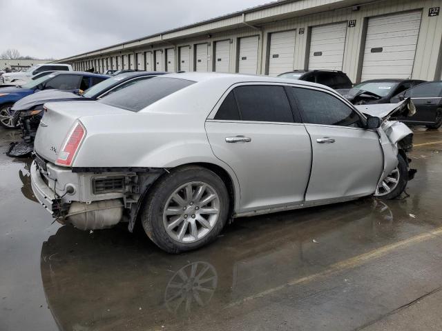  CHRYSLER 300 2012 Srebrny