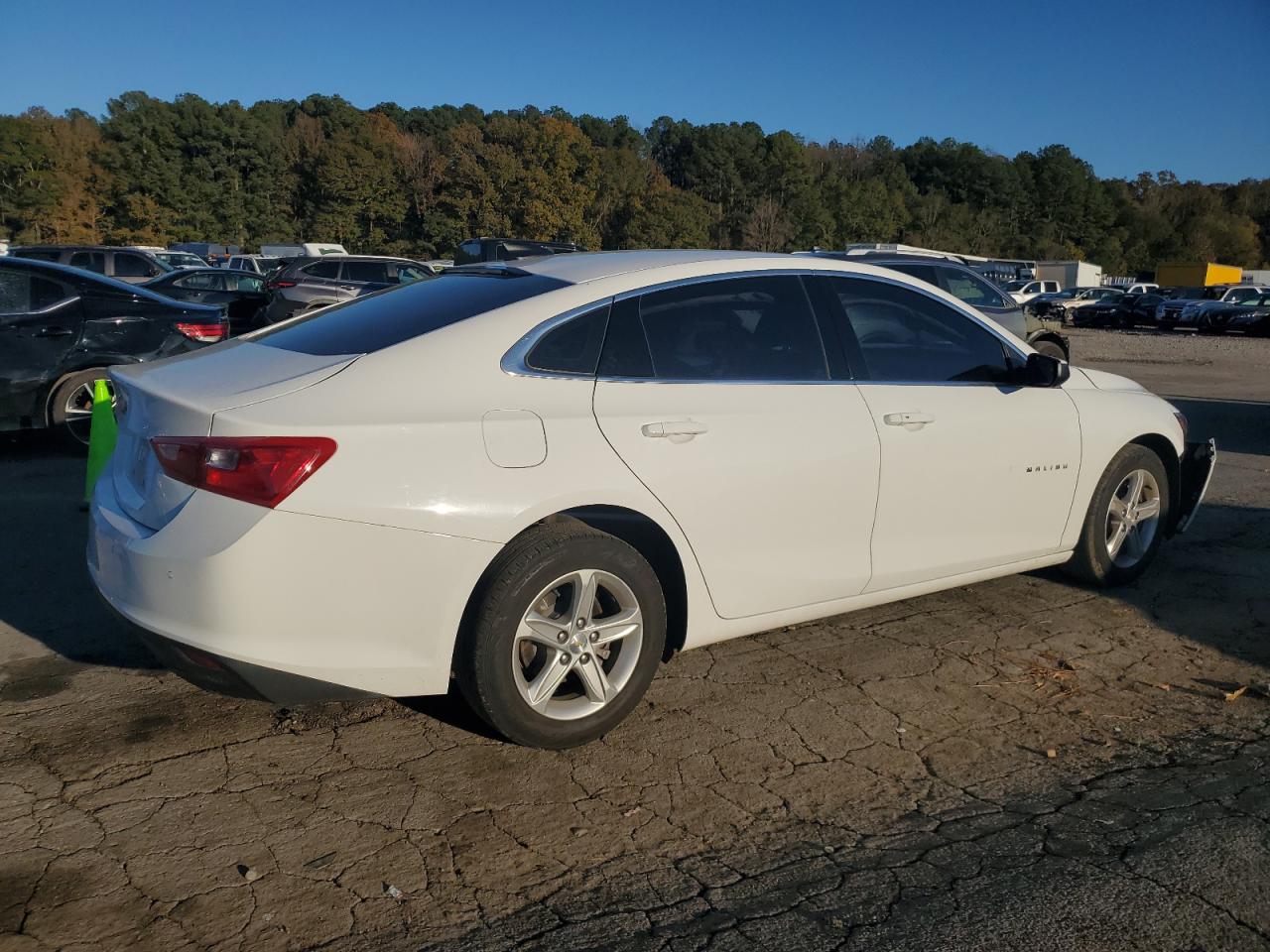 2021 Chevrolet Malibu - Image 3