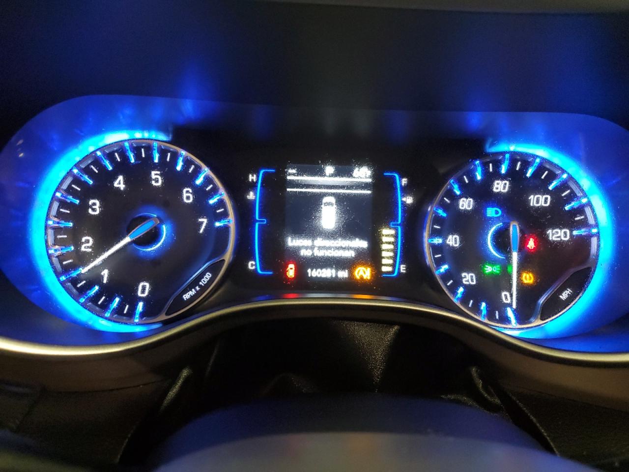 2018 Chrysler Pacifica - Image 9