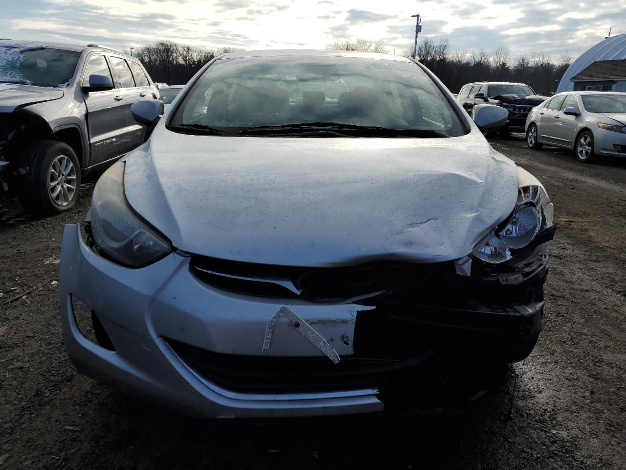 VIN 5NPDH4AE8DH158736 2013 HYUNDAI ELANTRA no.5