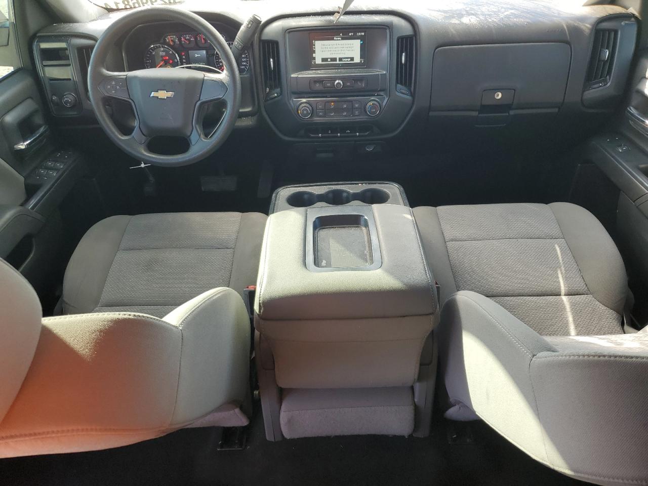 2018 Chevrolet Silverado K1500 Custom VIN: 1GCVKPEC8JZ327786 Lot: 82996814