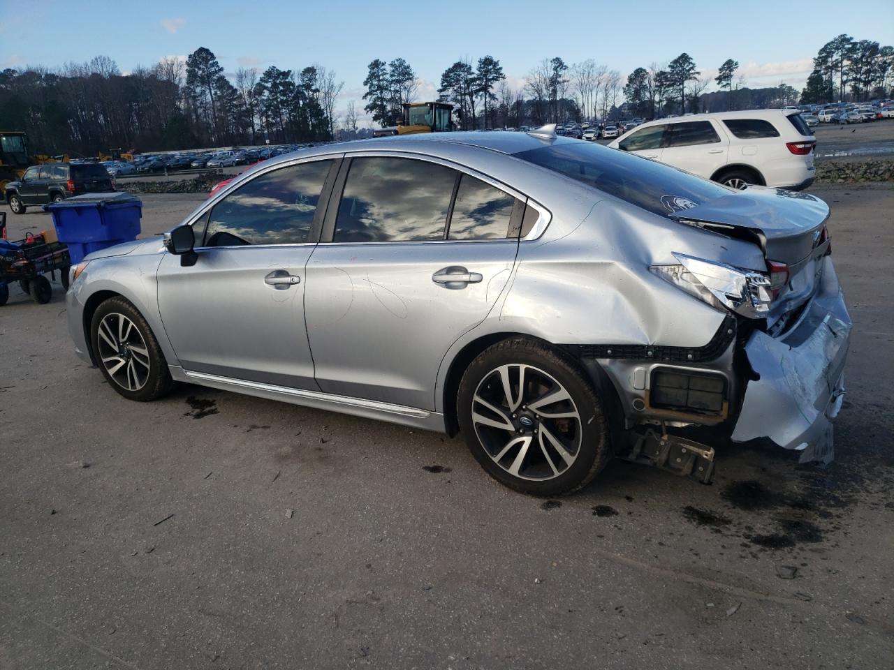 2017 Subaru Legacy - Image 2