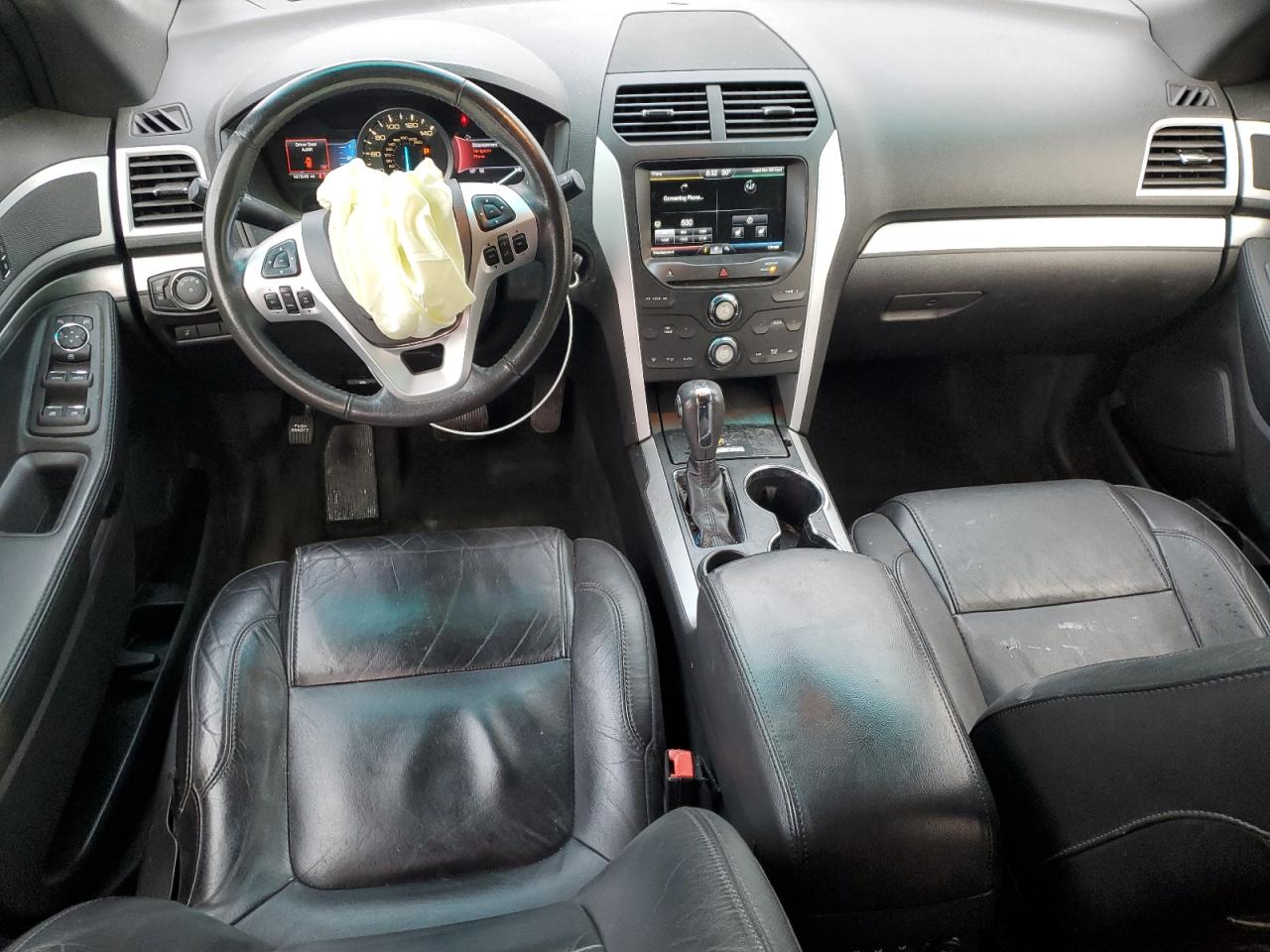 2014 Ford Explorer - Image 8