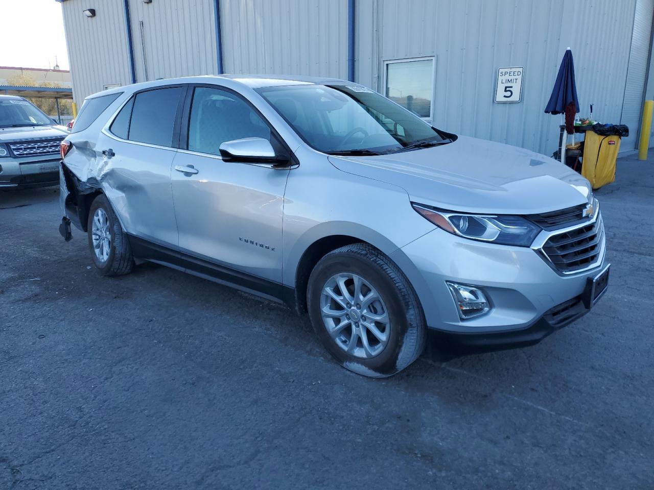 2021 Chevrolet Equinox - Image 4