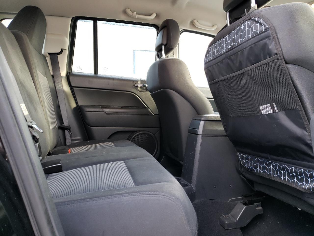 2012 Jeep Compass - Image 11