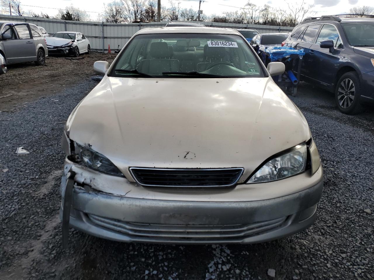 2000 Lexus ES - Image 5