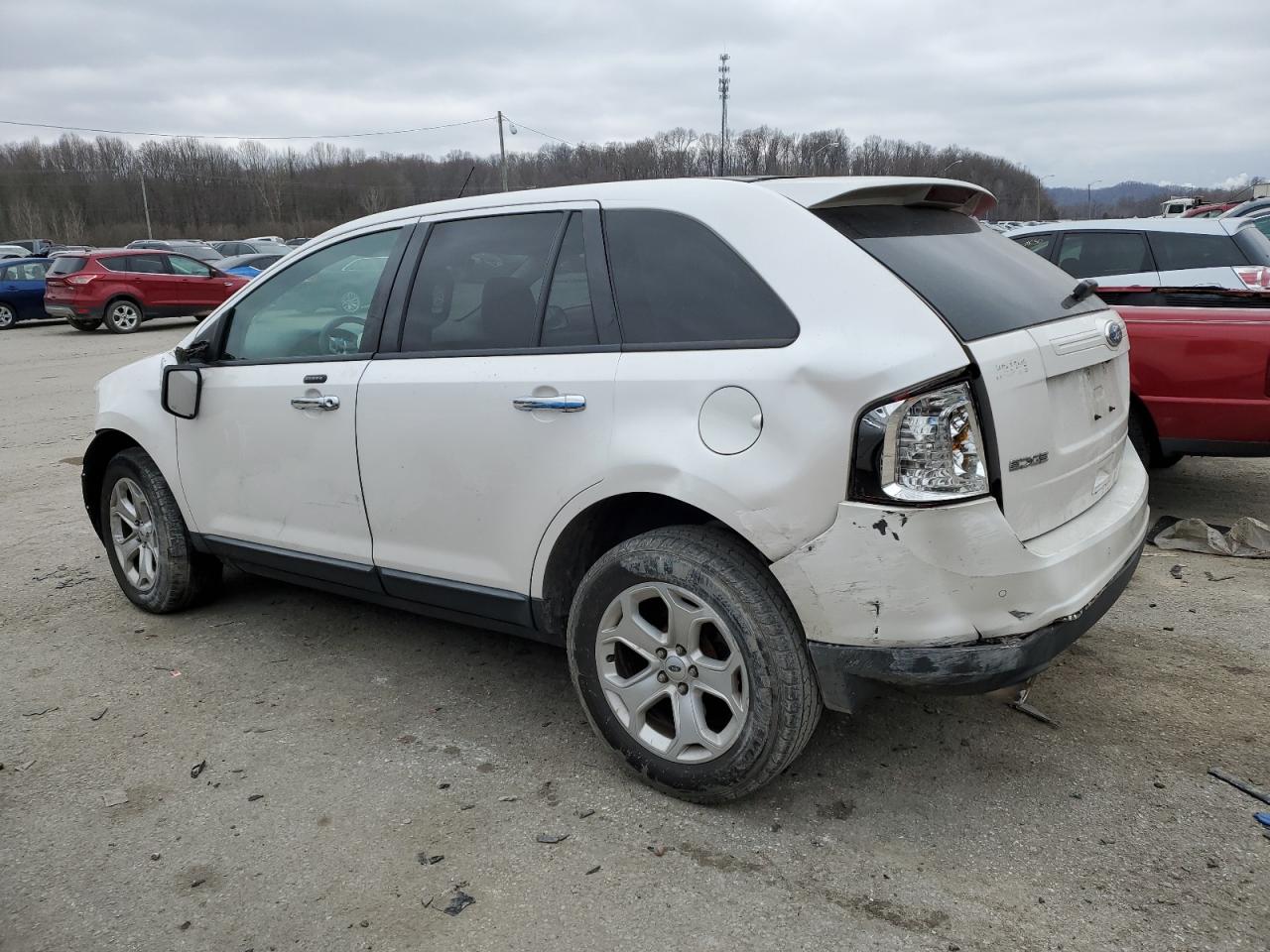 2011 Ford Edge - Image 2