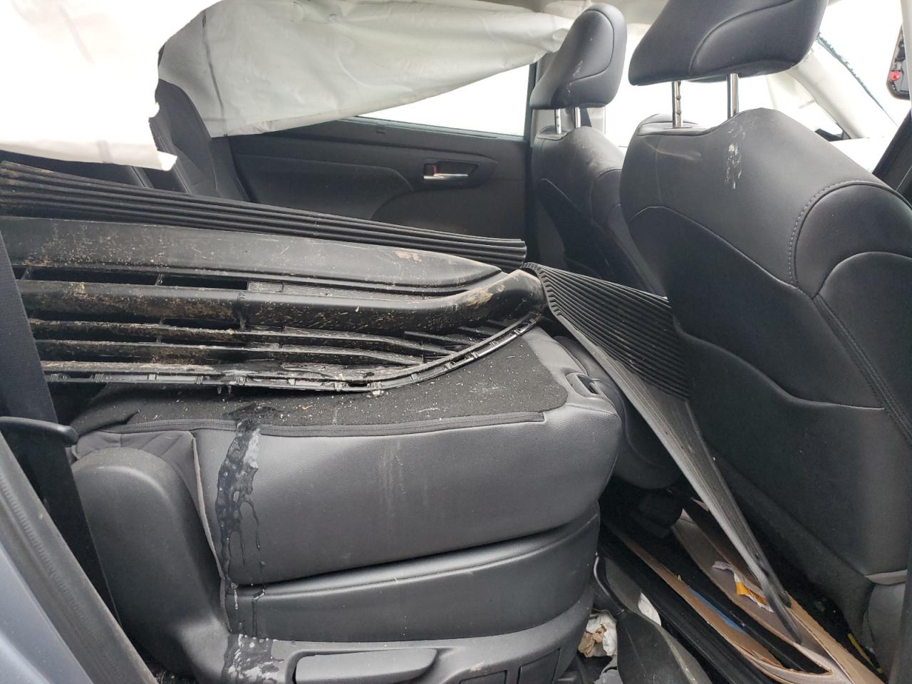 2021 Toyota Highlander - Image 11