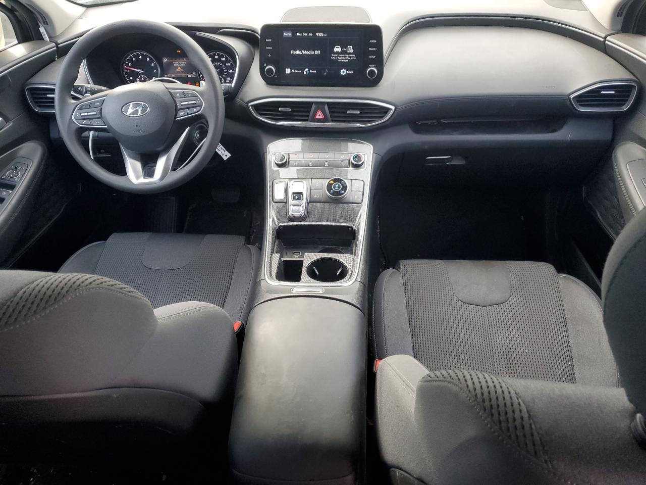 2022 Hyundai Santa Fe - Image 8