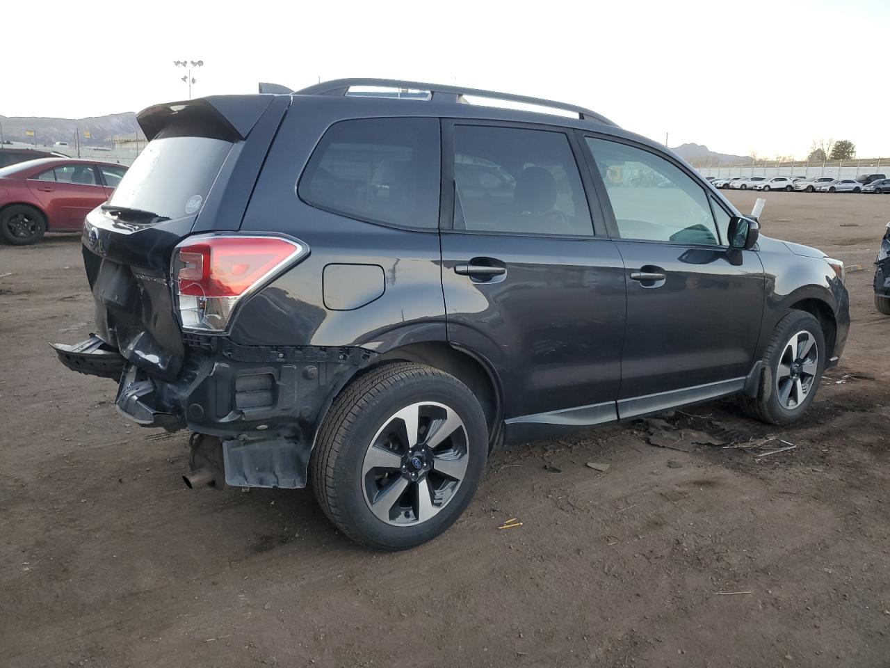 VIN JF2SJAEC1JH412835 2018 SUBARU FORESTER no.3