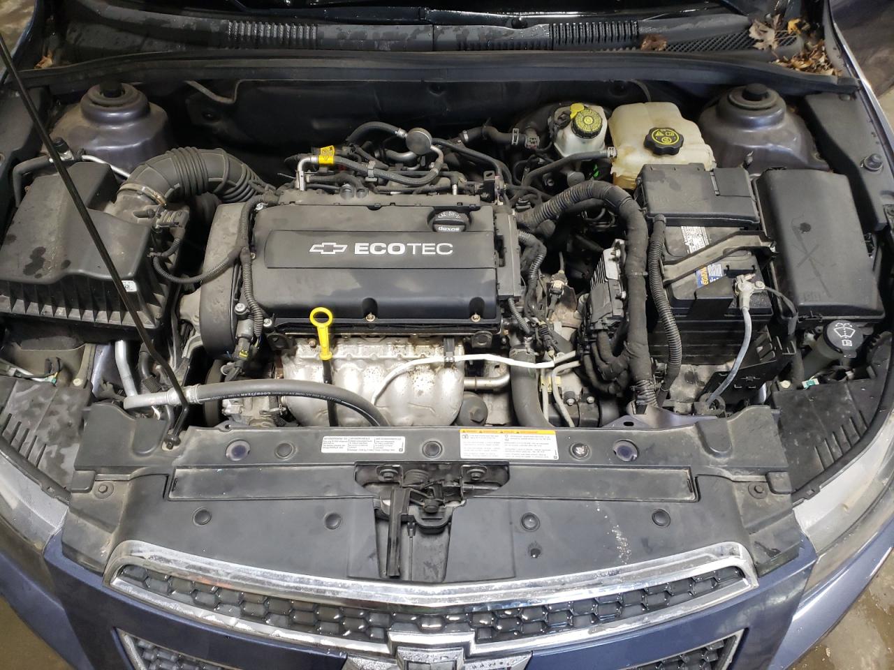 2013 Chevrolet Cruze - Image 11