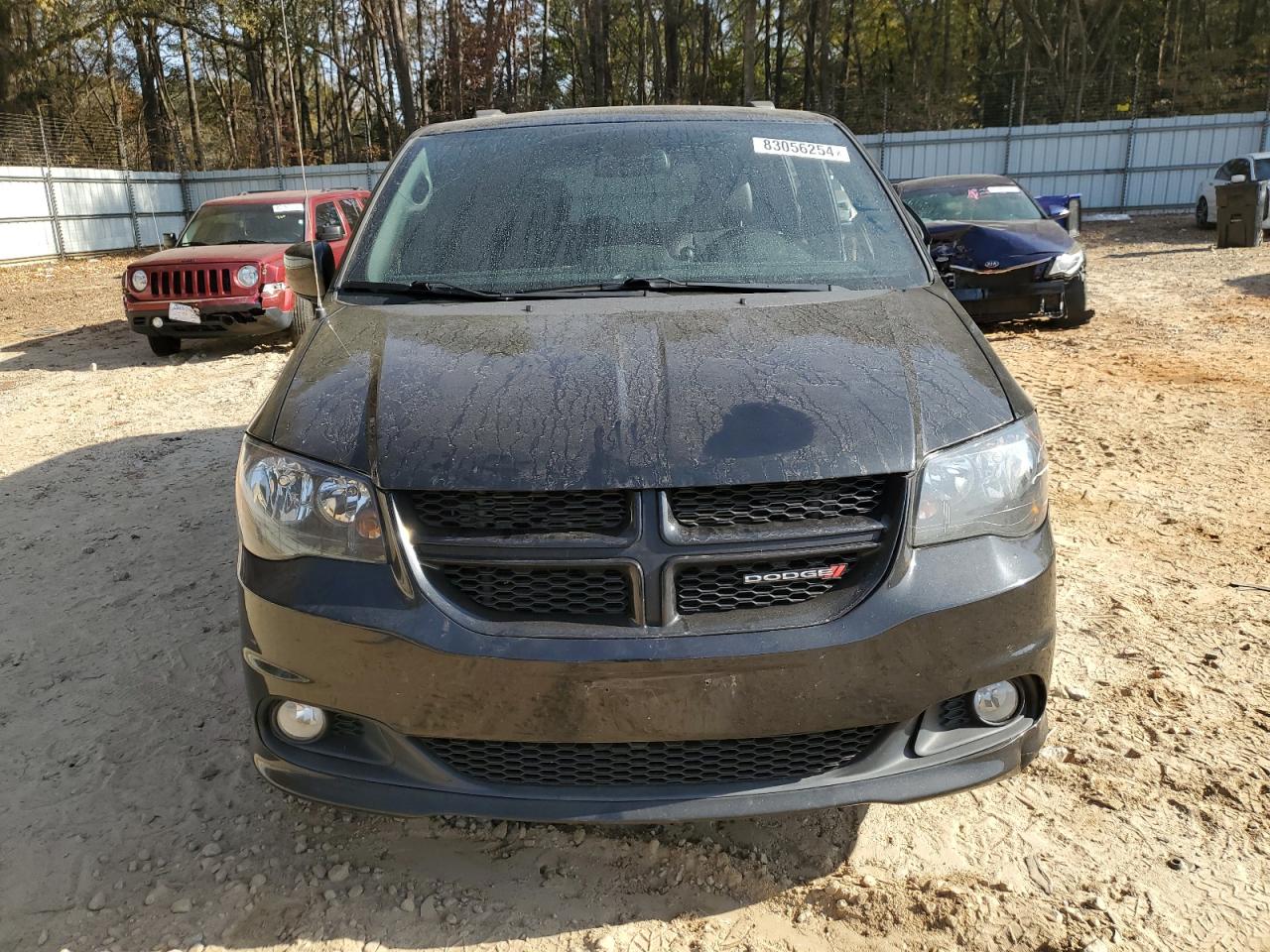 VIN 2C4RDGEG5JR282962 2018 DODGE CARAVAN no.5