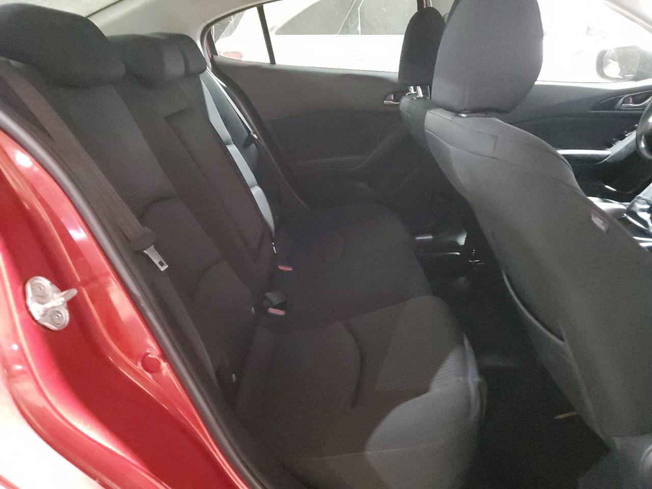 2016 Mazda 3 - Image 10