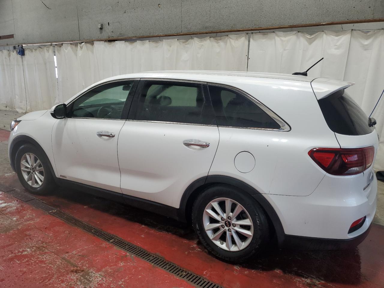 VIN 5XYPGDA54KG458309 2019 KIA SORENTO no.2