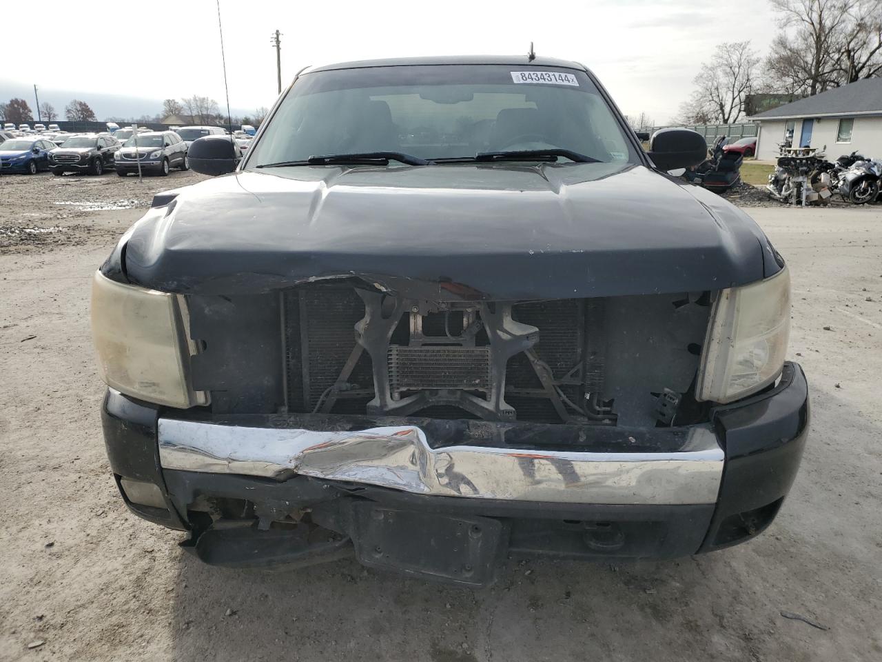 2009 Chevrolet Silverado - Image 5