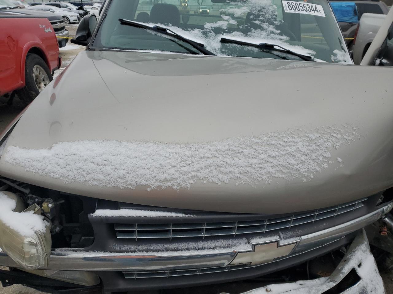 2002 Chevrolet Silverado - Image 13