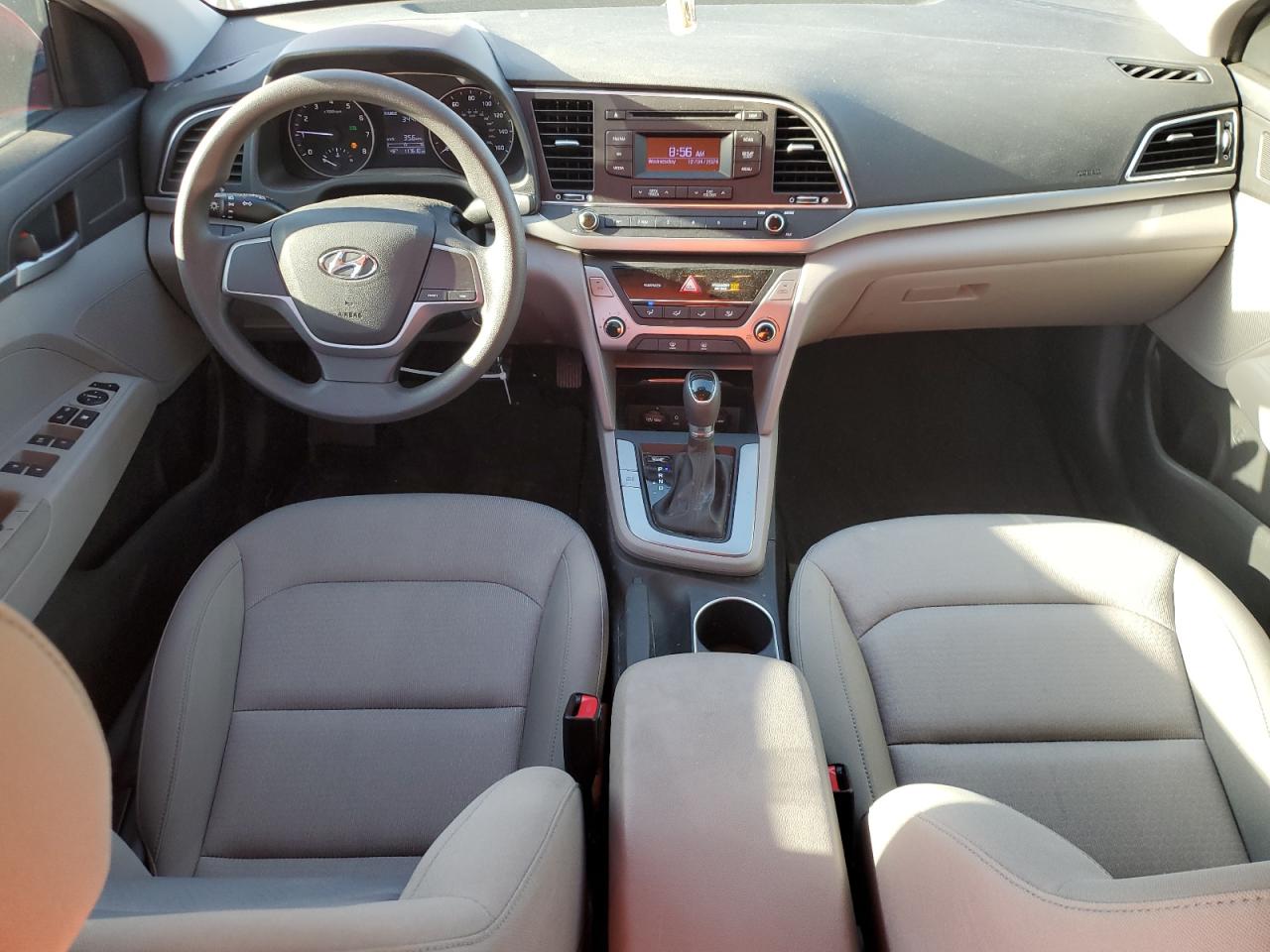 2017 Hyundai Elantra - Image 8