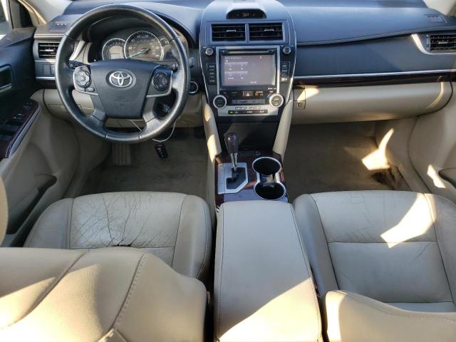 Седаны TOYOTA CAMRY 2014 Золотой