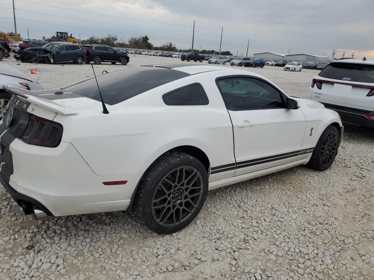 2013 Ford Mustang - Image 3