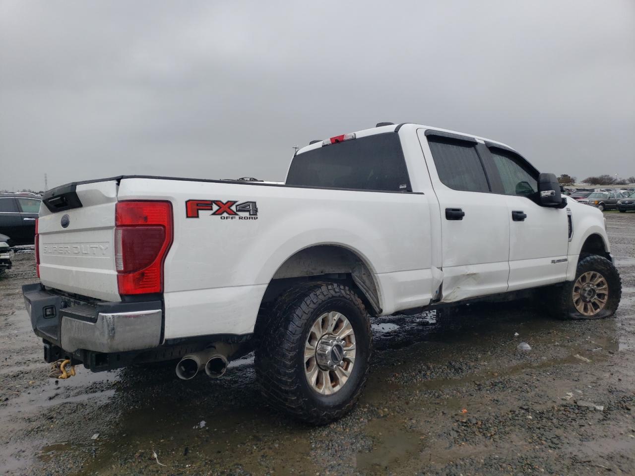 2022 Ford F250 - Image 3