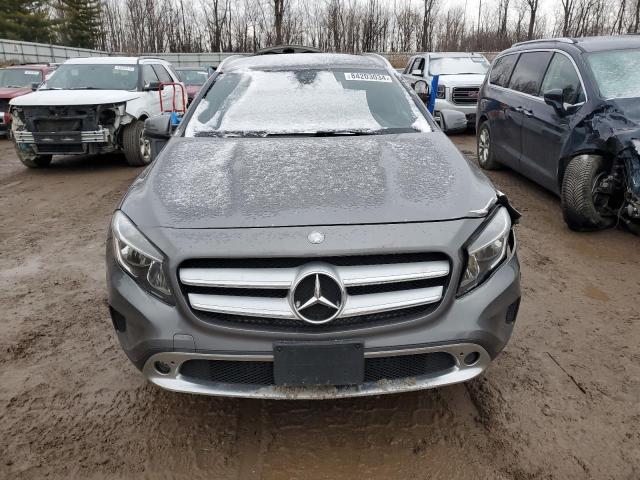 Parquets MERCEDES-BENZ GLA-CLASS 2017 Szary