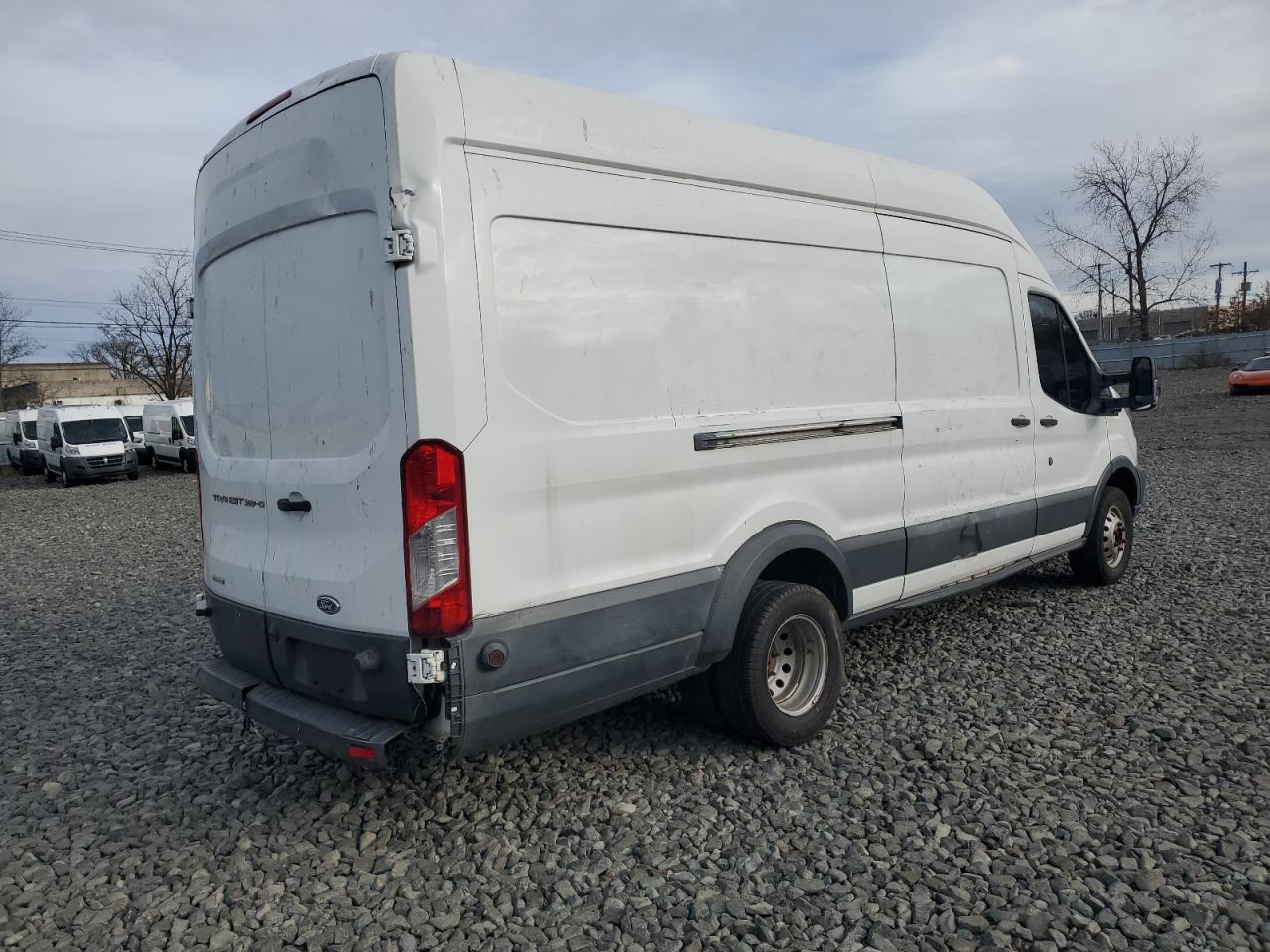 VIN 1FTBF4XG4HKA65063 2017 FORD TRANSIT no.3