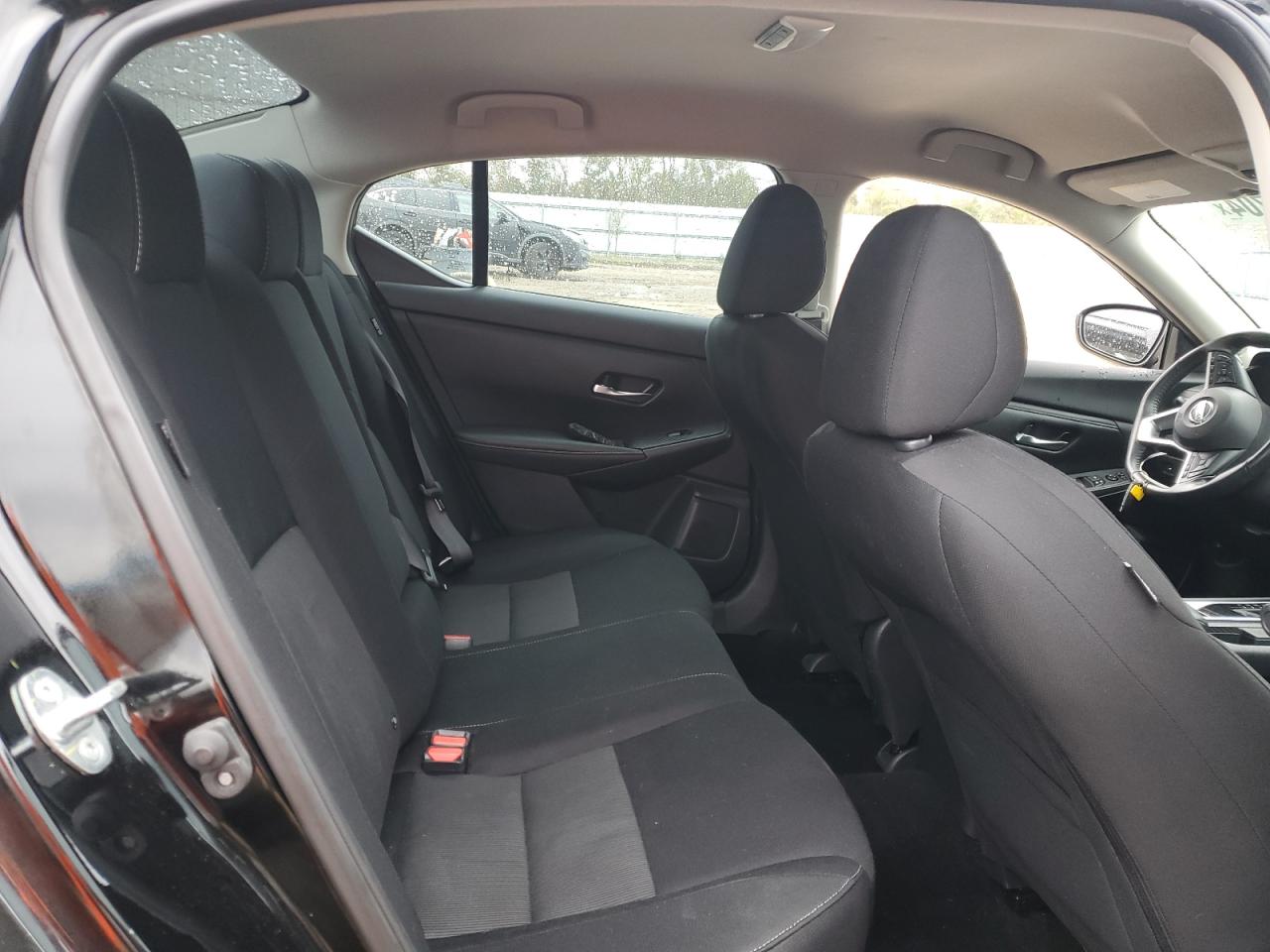 2022 Nissan Sentra - Image 10