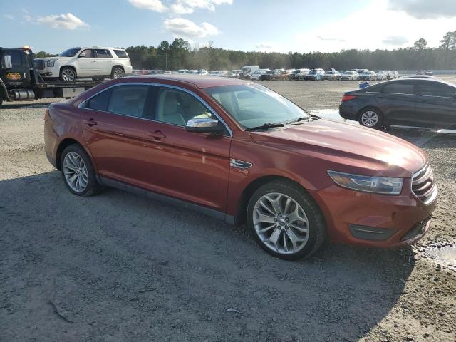 Седани FORD TAURUS 2014 Червоний