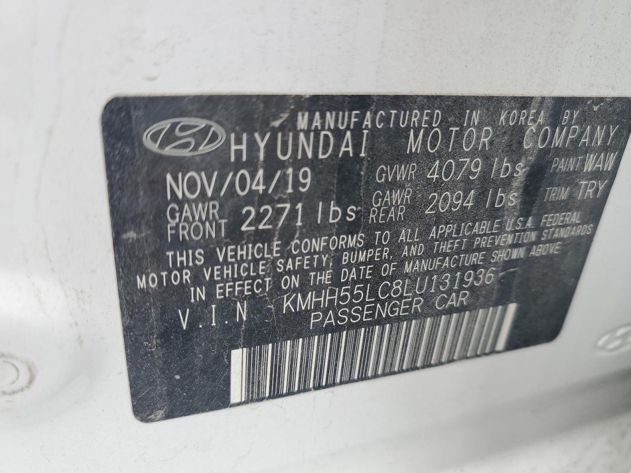 2020 Hyundai Elantra - Image 12