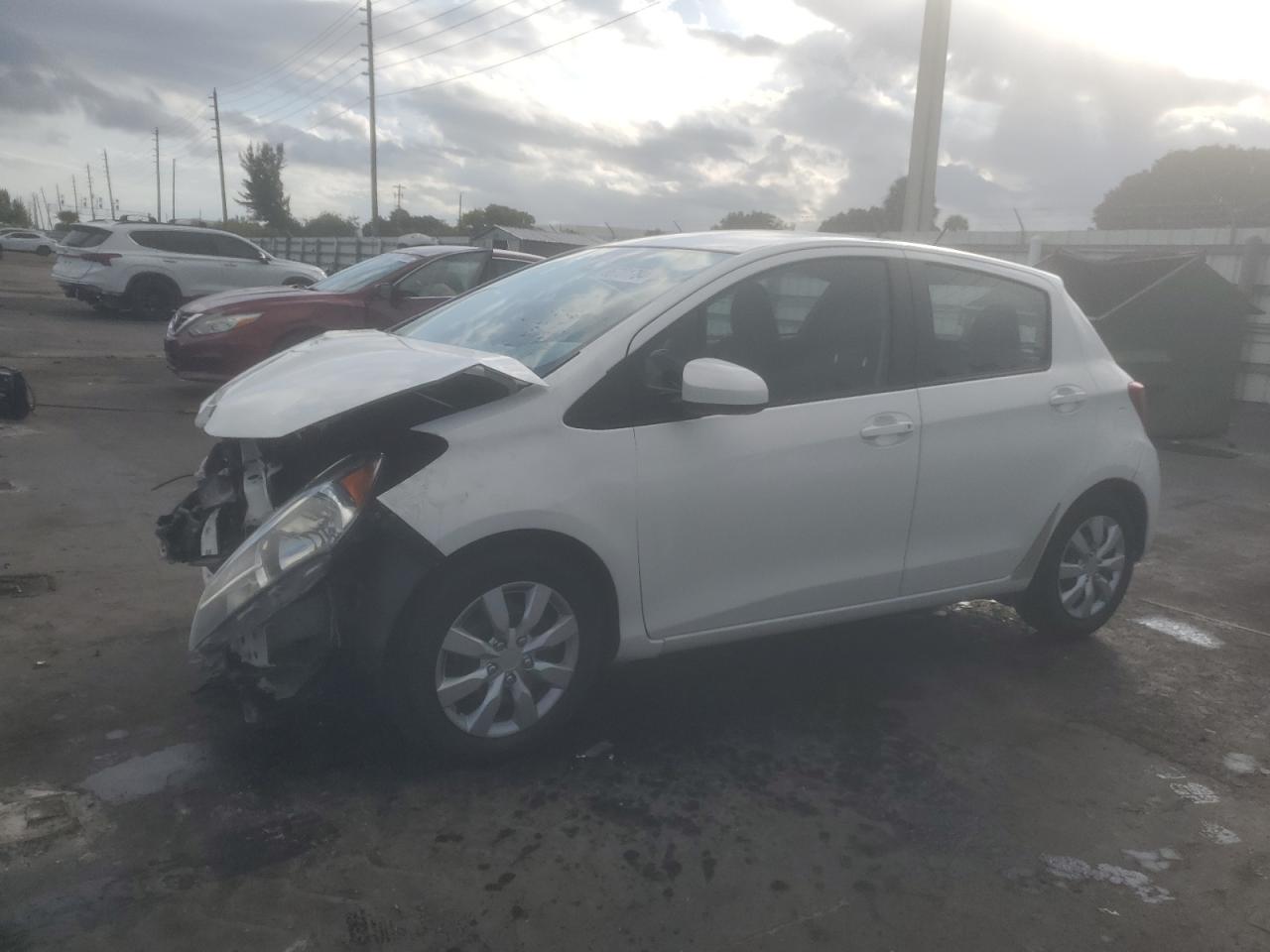 2017 Toyota Yaris - Image 1