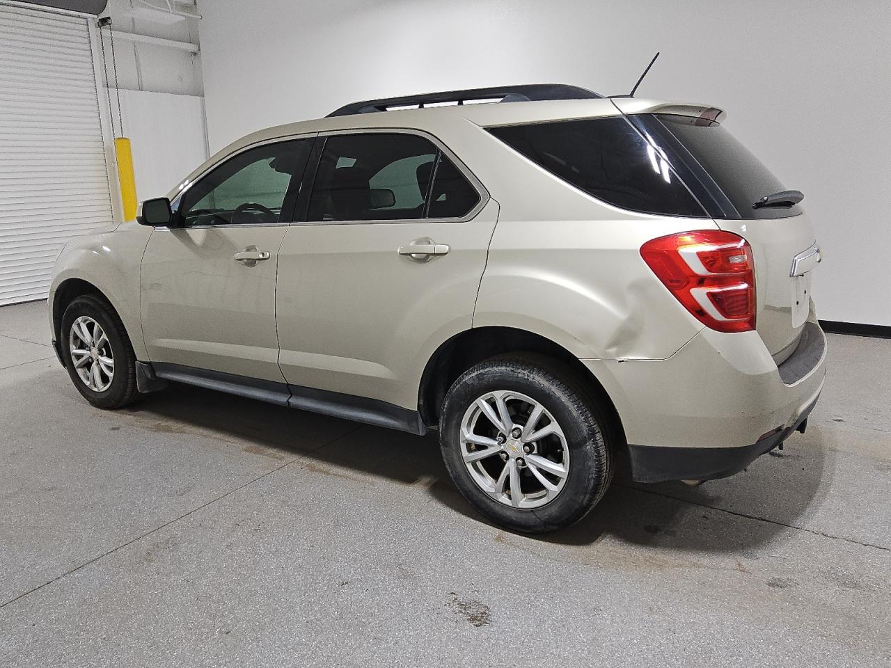 VIN 2GNALCEK3G1129332 2016 CHEVROLET EQUINOX no.2