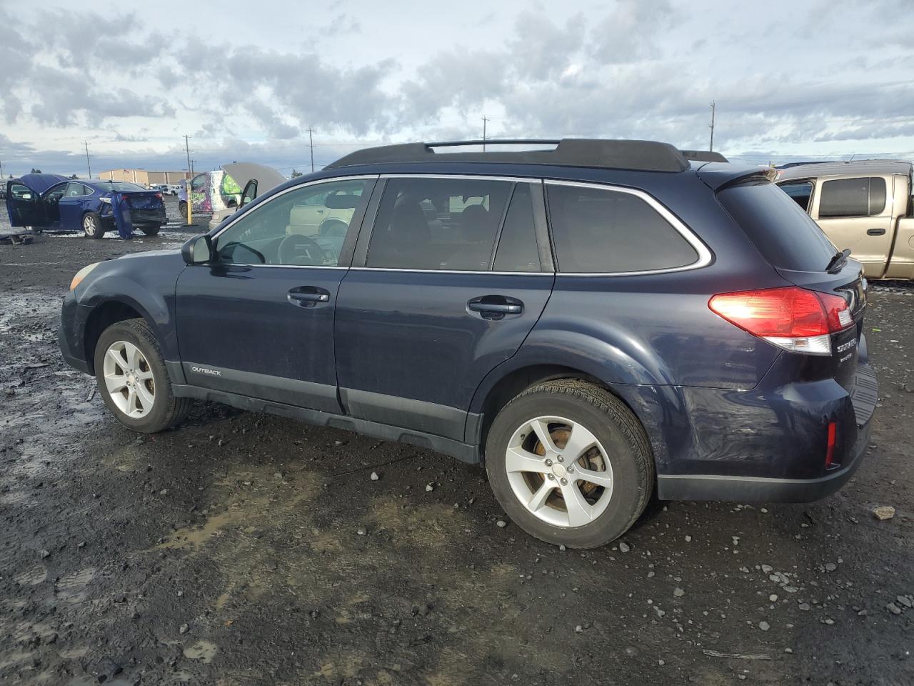 VIN 4S4BRBCC5D3295662 2013 SUBARU OUTBACK no.2