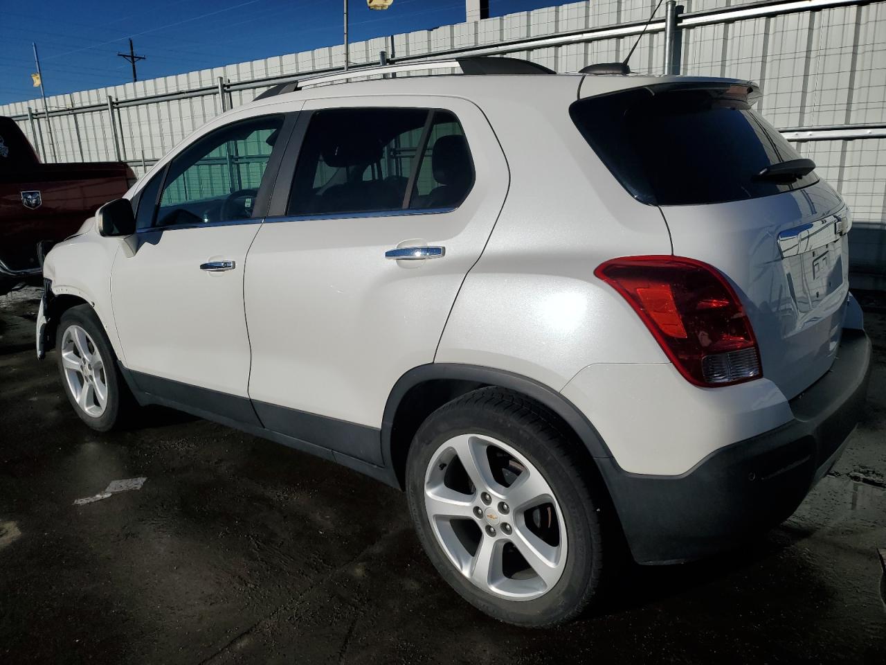 2015 Chevrolet Trax - Image 2