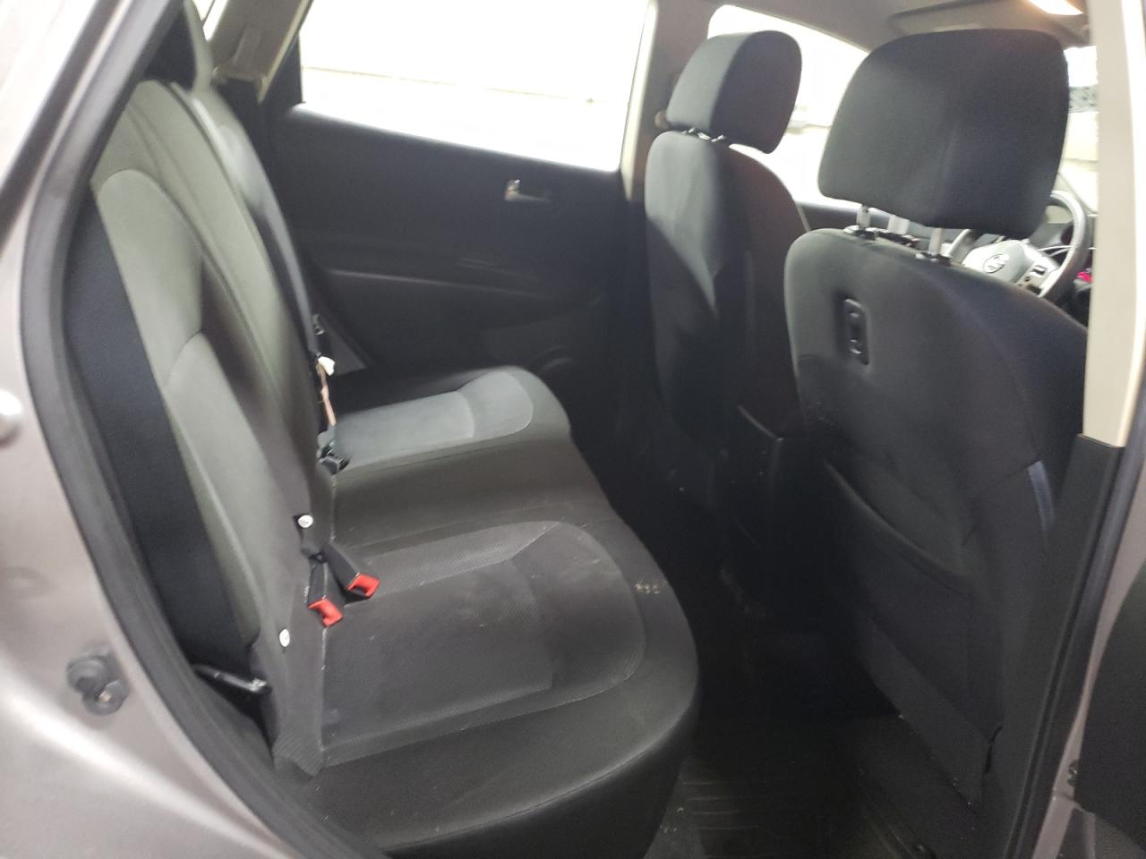 2013 Nissan Rogue - Image 10
