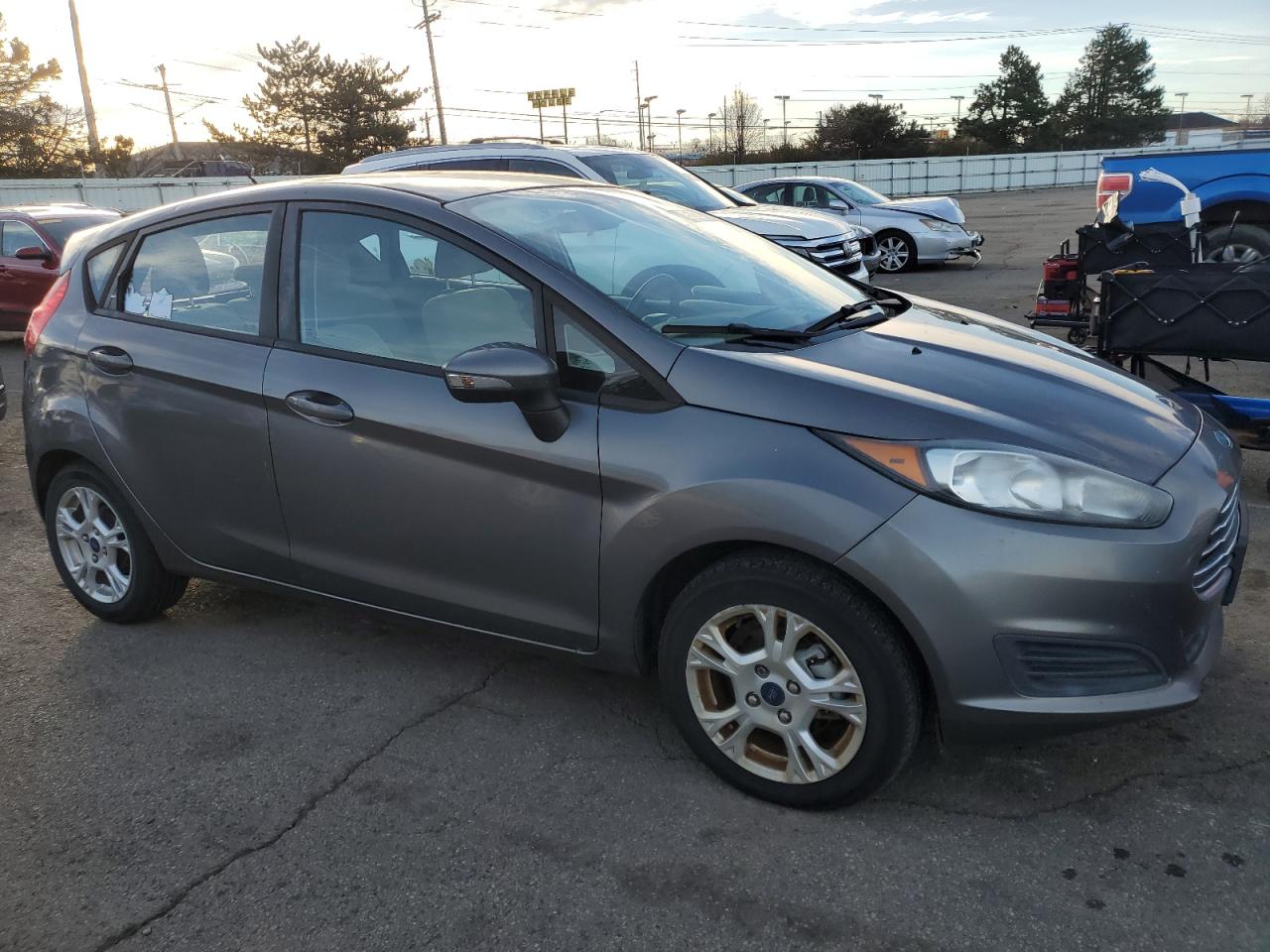 VIN 3FADP4EJ5EM243237 2014 FORD FIESTA no.4