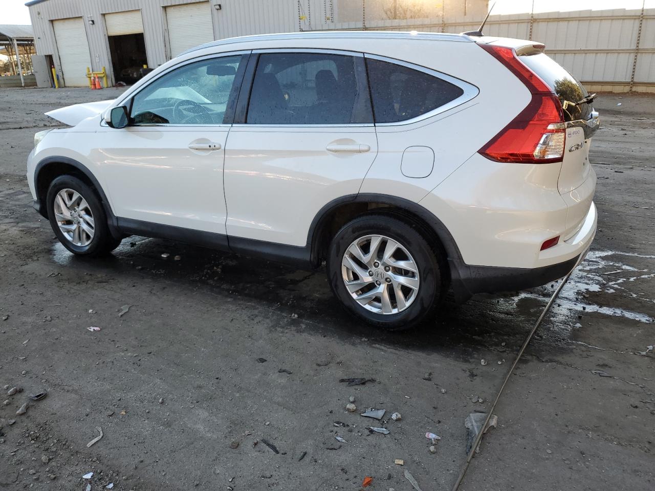 VIN 5J6RM3H72FL007595 2015 HONDA CRV no.2