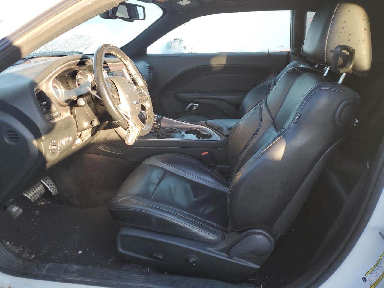 2019 Dodge Challenger - Image 7