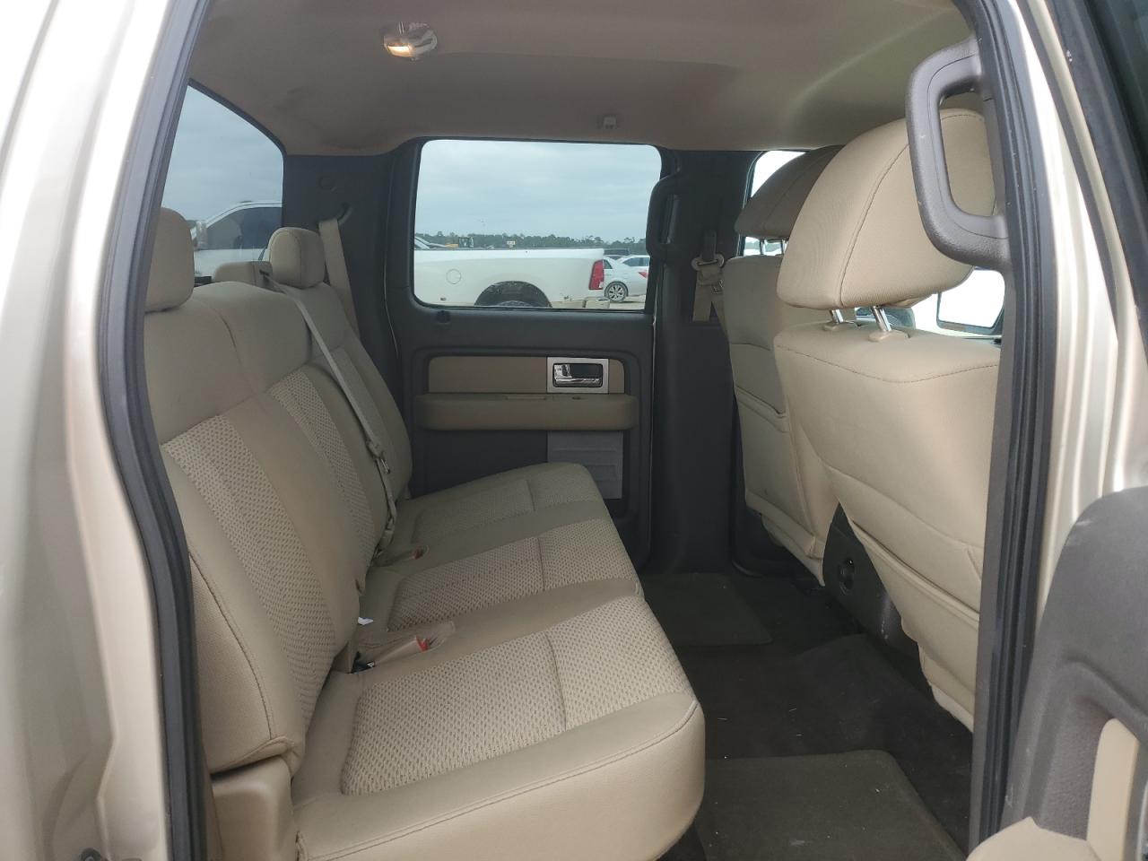 2009 Ford F-150 - Image 10