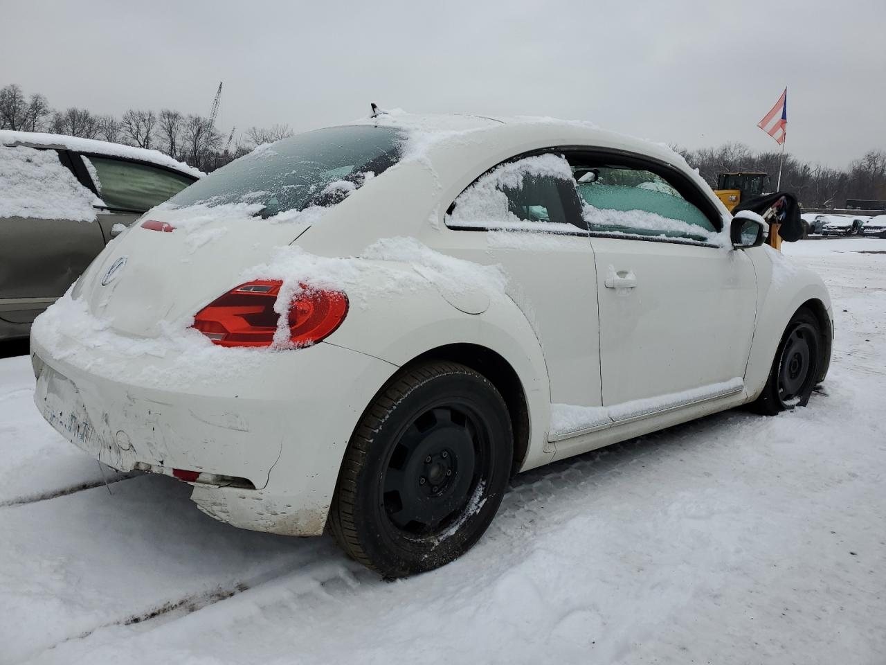 VIN 3VWJP7AT5DM601843 2013 VOLKSWAGEN BEETLE no.3