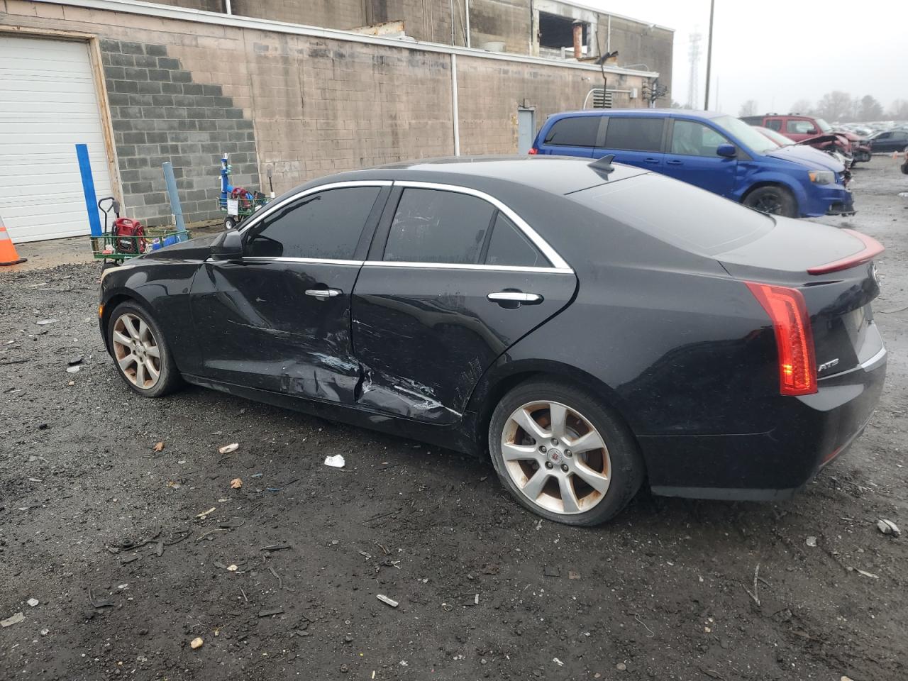 VIN 1G6AA5RX6E0122161 2014 CADILLAC ATS no.2