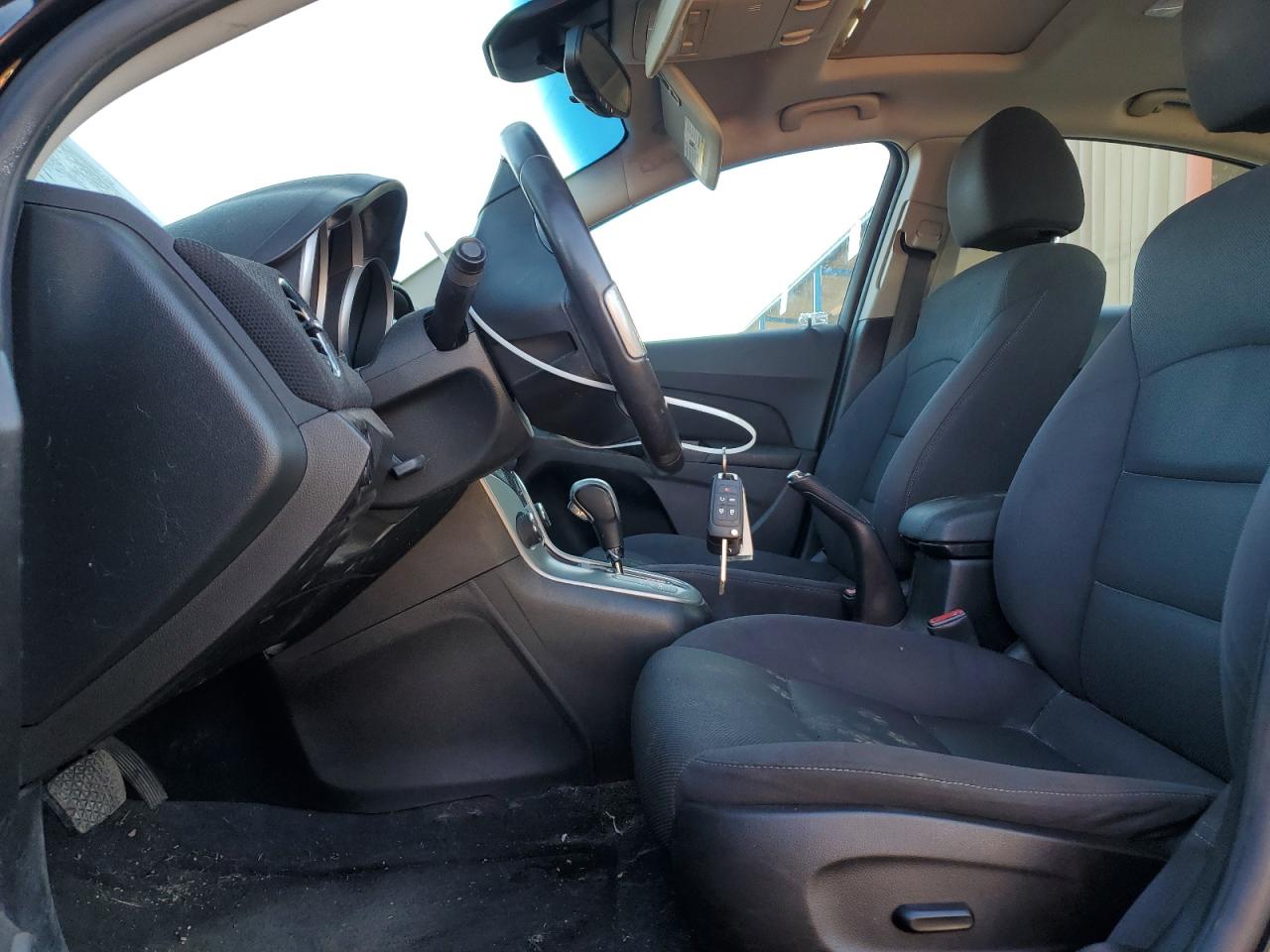 2012 Chevrolet Cruze - Image 7