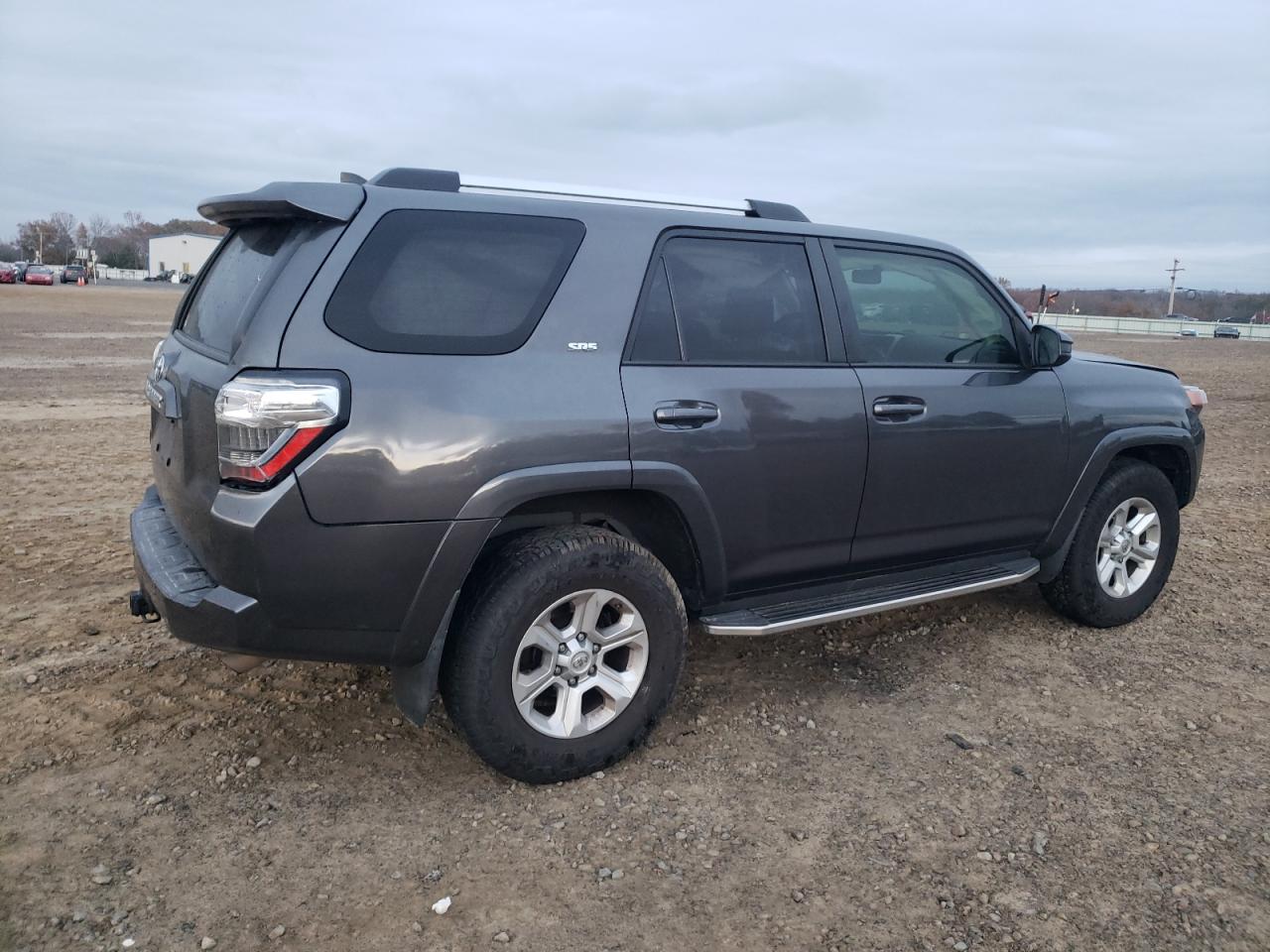 2019 Toyota 4Runner - Image 3