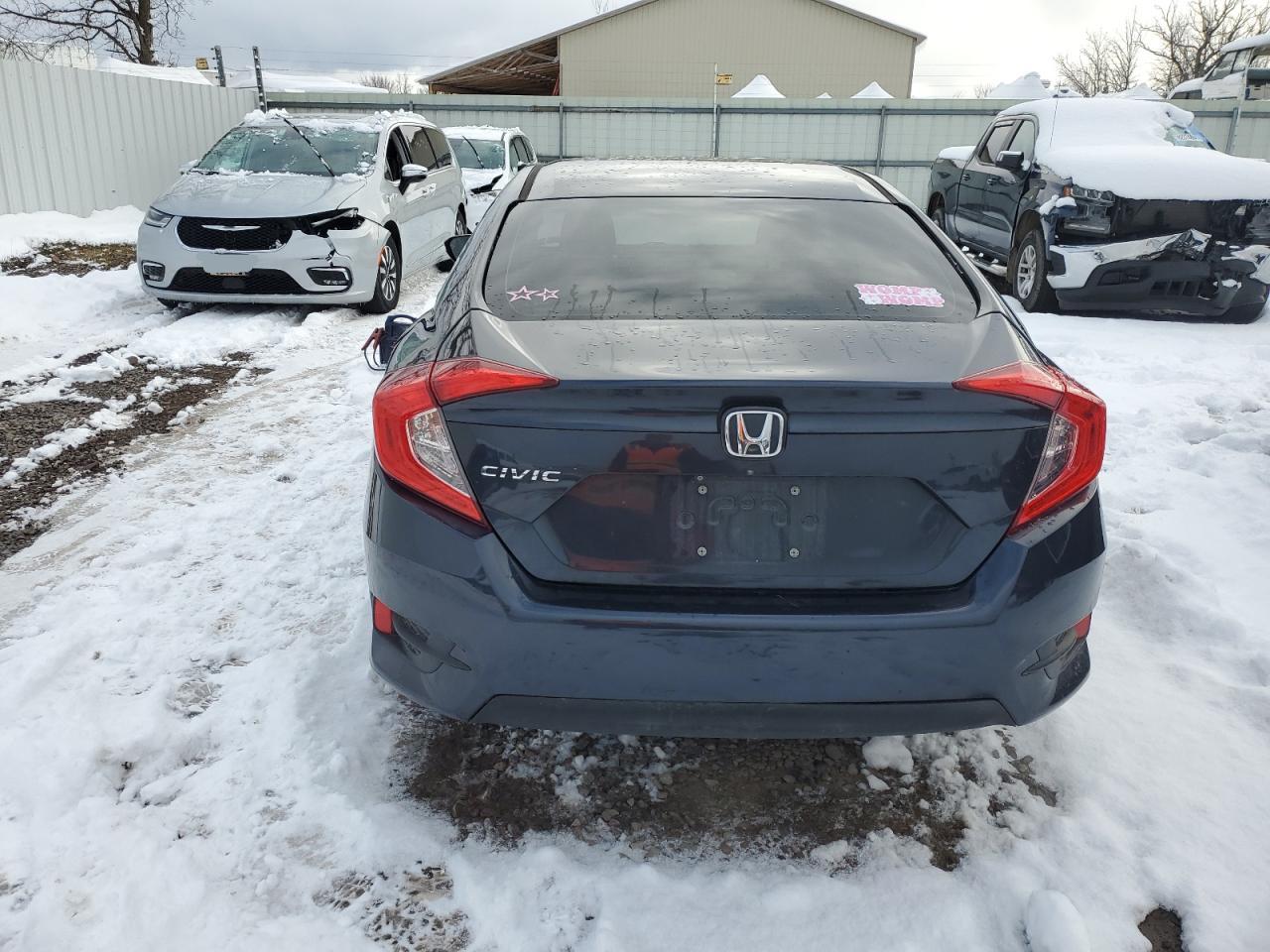 2016 Honda Civic - Image 6