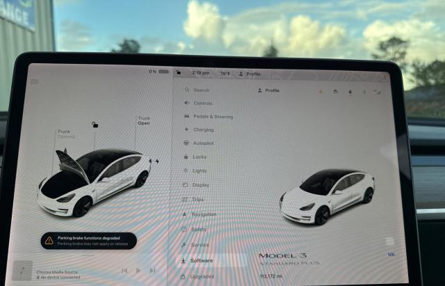  TESLA MODEL 3 2020 Білий