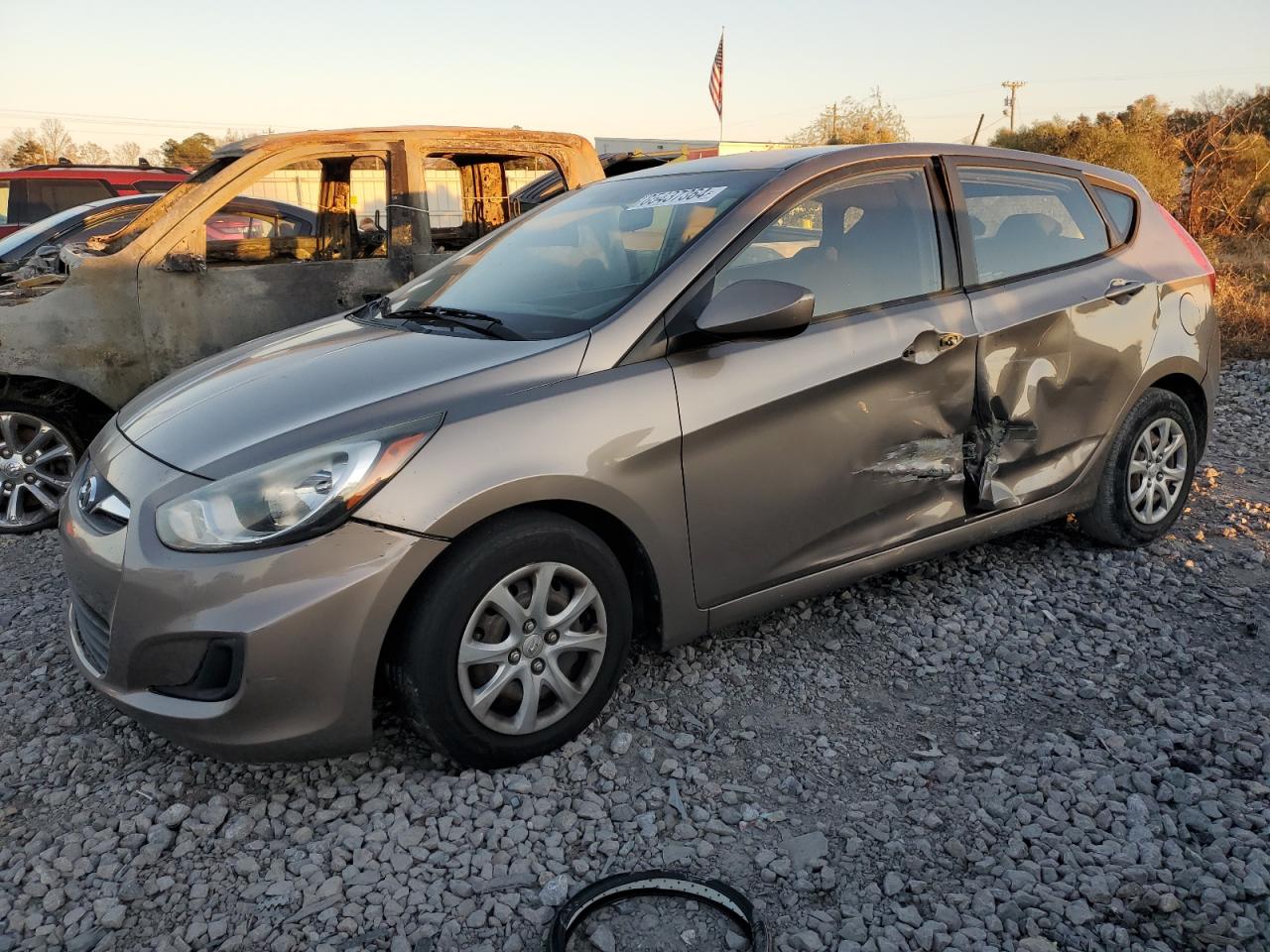 2014 HYUNDAI ACCENT