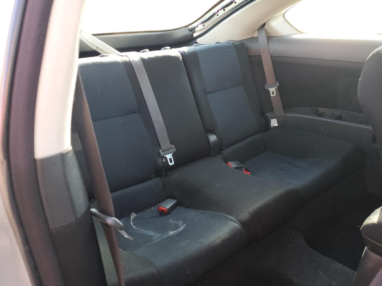 2007 Scion tC - Image 10