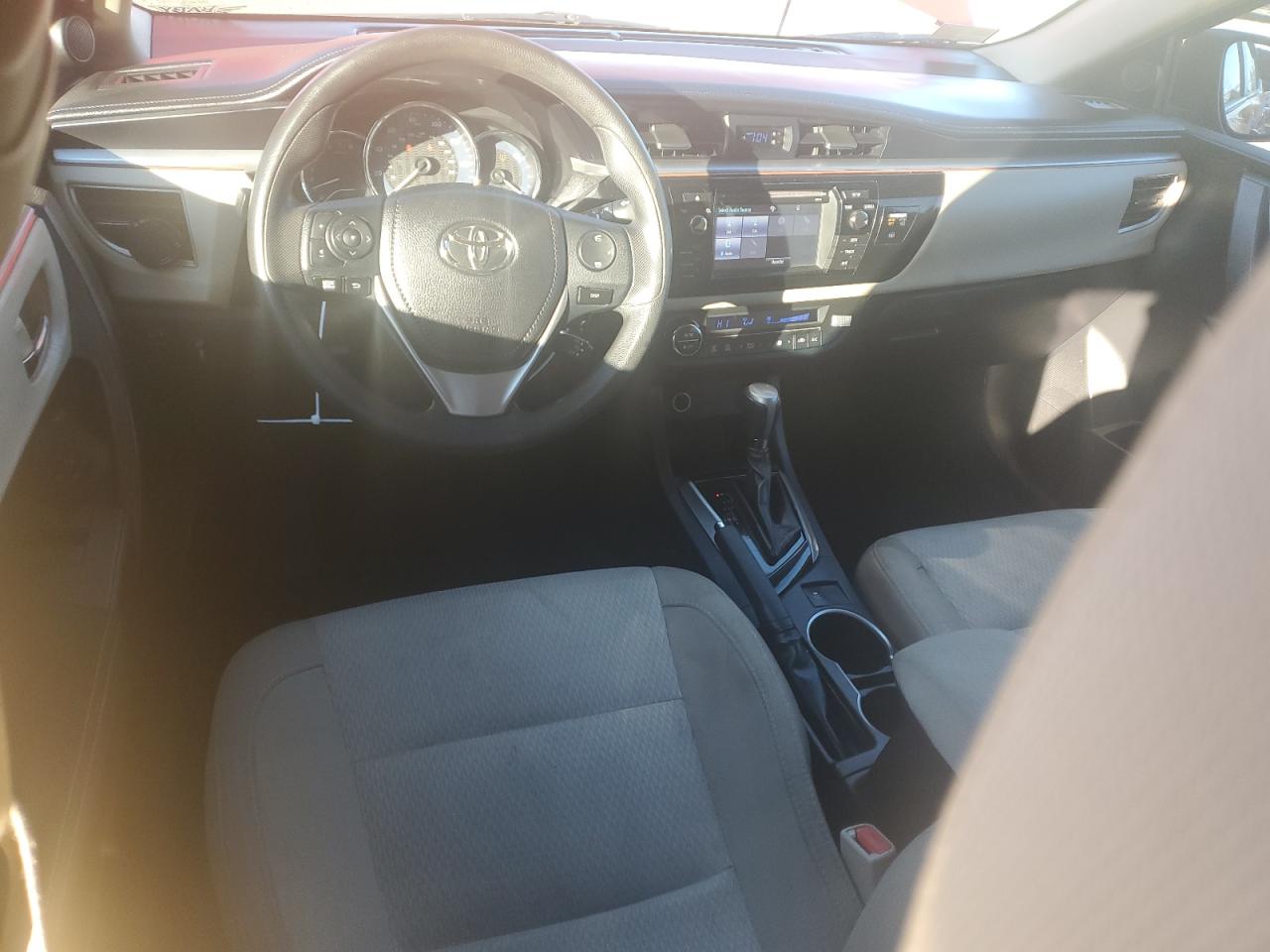 2015 Toyota Corolla - Image 8